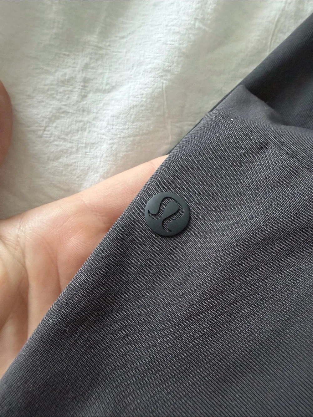 lululemon athletica streamlined jogger